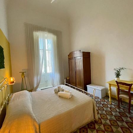 4 Balconi House-Appartamento Salentino Nel Centro Di Lecce Ngoại thất bức ảnh