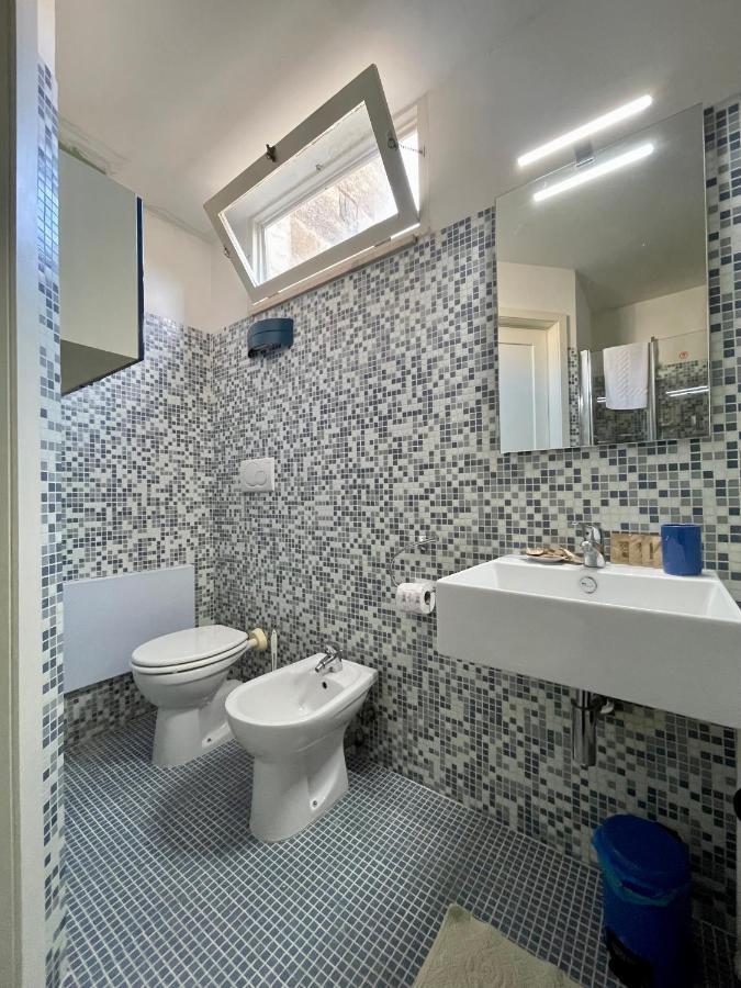 4 Balconi House-Appartamento Salentino Nel Centro Di Lecce Ngoại thất bức ảnh